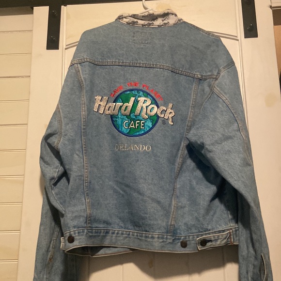 Vintage Mens or woman Hard Rock Cafe Orlando denim jacket - Picture 3 of 3